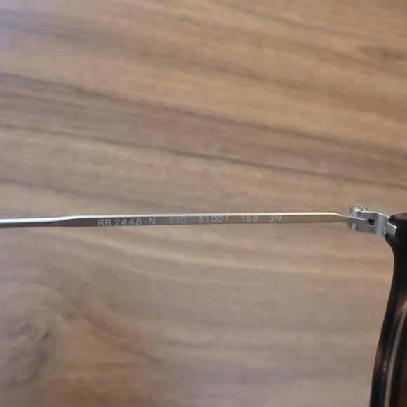 Ray Bans - Picture 3 of 3